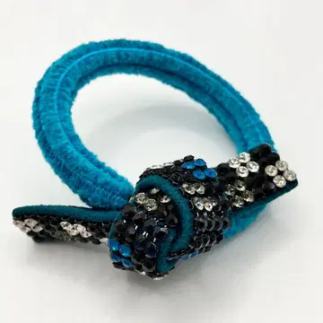 acca 아카 드레스 포니 블루 x 블랙 계열 큐빅 머리끈