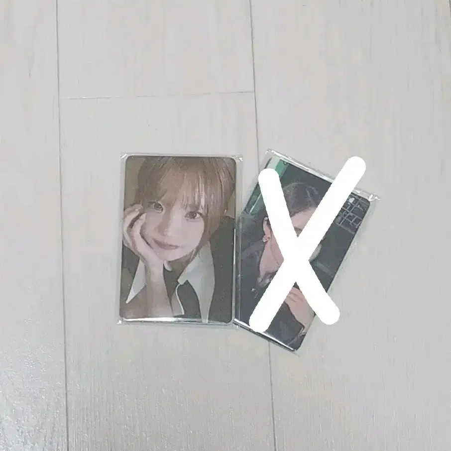 Buy FROMIS_9 Signed albums, Rare photocards on Bunjang!