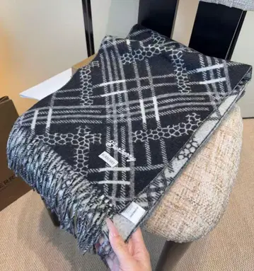 체크 무늬 머플러 블랙/그레이 30*180cm