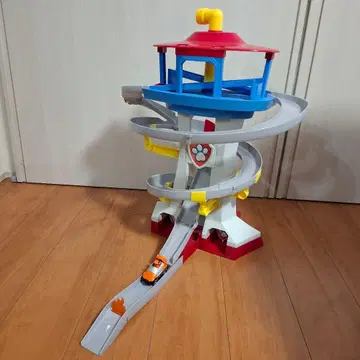 퍼피 구조대 DX 퍼피 스테이션 차량 1대 포함