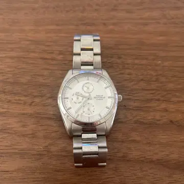 PHILIP BRIDGMAN 필립 브릿지맨 쿼츠 손목시계