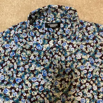 토네이도 마트 TORNADO MART 플로럴 프린트 긴팔 셔츠