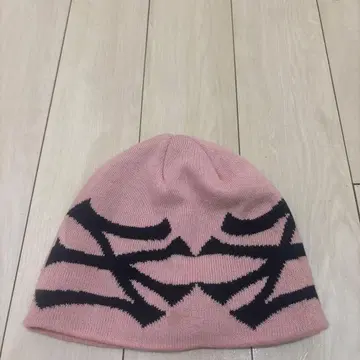 oMA 핑크 블랙 비니