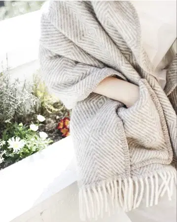 LAPUAN KANKURIT 100% 울 스톨 마리아 브라운