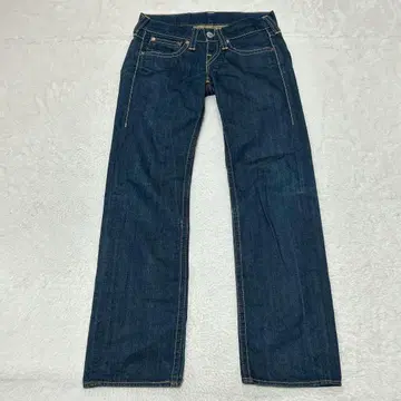 Levi's RED 01F F02 W27 L32 크로아티아 제