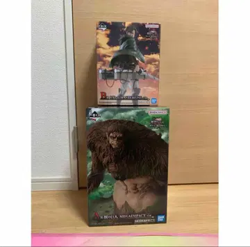 제일복권 진격의 거인 A상 B상 피규어 2점