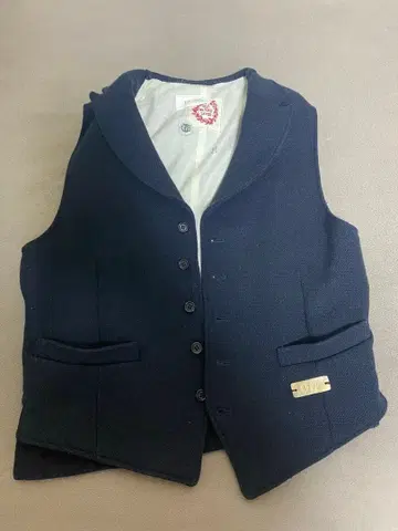 HOWL 베스트 지레 M 사이즈