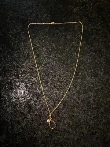 골드 펜던트 목걸이
