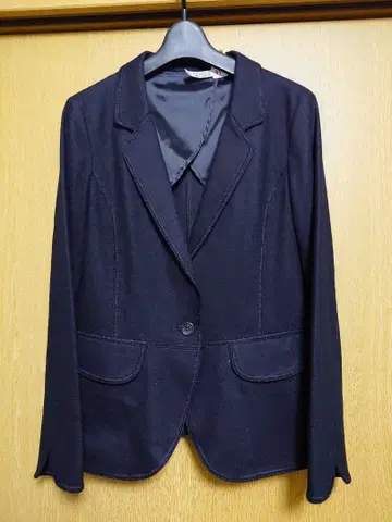 GabardineK.T 블랙 테일러드 자켓
