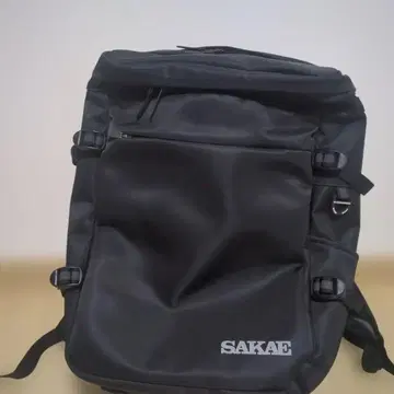 사이타마사카에 고등학교 지정 백팩, 백팩