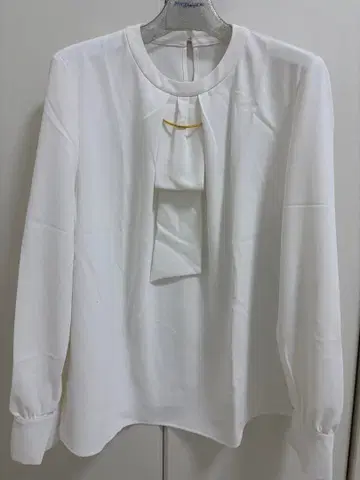 플라스테 화이트 UV컷 3WAY 부품 블라우스