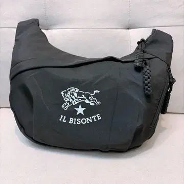 일비종떼 숄더백 블랙