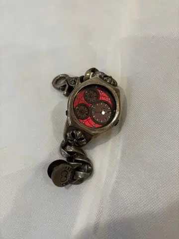 아젠트 그리움 & 커티스 콜라보 C.O. 빨간색 다이얼 손목시계 쿼츠