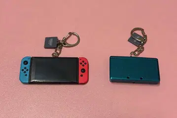 닌텐도 뮤지엄 키링 Switch 3DS