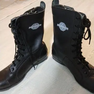 새상품! 브라만 부츠 24.5