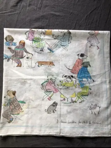 ARTS&SCIENCE 도미니카 모아 고든 콜라보 스카프