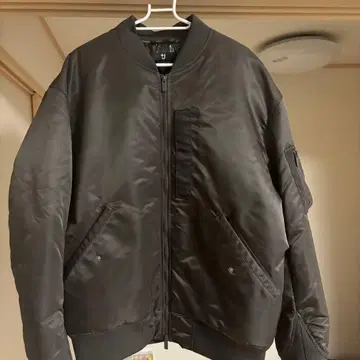 유니클로 +J 하이브리드 다운 오버사이즈 MA-1 XL