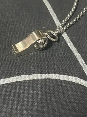 호루라기 참 체인 포함