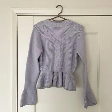 [ MOUSSY ] 마우지 BICOLOR PEPLUM 니트