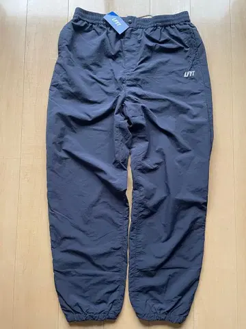 [ 미사용 ] LFYT 나일론 팬츠 X L 네이비