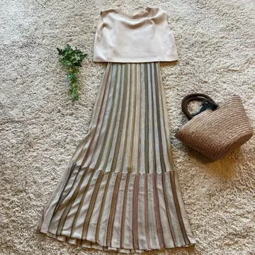 w [최종 가격 인하] 라그나문 원피스 니트 포멀 리조트 여행