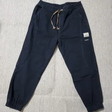 NOBORDER 네이비 스웨트 팬츠