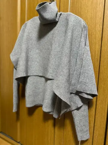 프레네 터틀 비대칭 레이어 니트/그레이