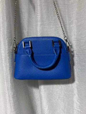 AZUL BY MOUSSY 백