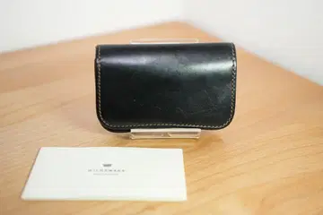 [단종 왕관 로고] 새들 풀업 제너럴 명함지갑 와일드 스완스