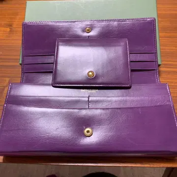 퍼플 가죽 장지갑과 동전 지갑 세트