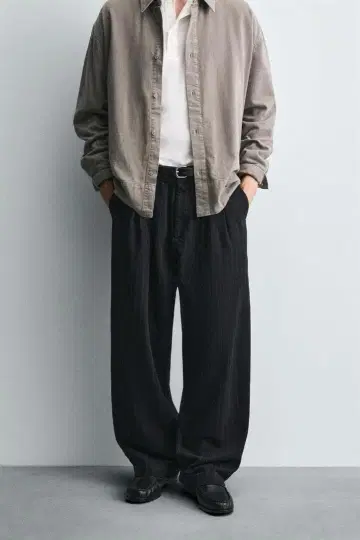 ZARA 자라 스트라이프 패턴 벌룬 팬츠 EU36 jp29 완판템