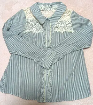 엑시즈팜 스트라이프 레이스 긴팔 셔츠 블라우스