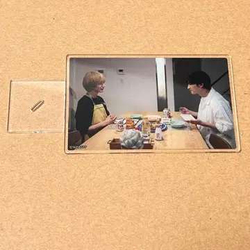 25시, 아카사카에서 트레이딩 받침대 포함 아크릴 카드