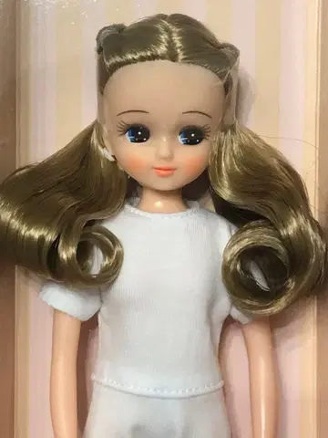 리카짱 캐슬 고베 산노미야 아이콘 모델 2024년 미개봉 새상품