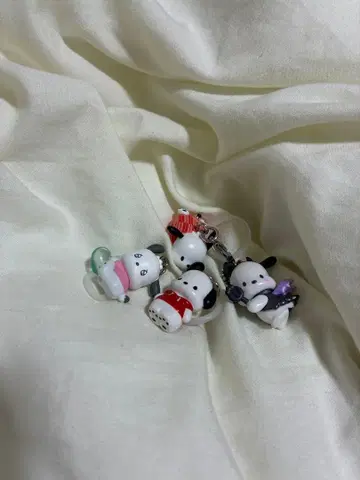 포차코 메지루시 액세서리 가챠가챠