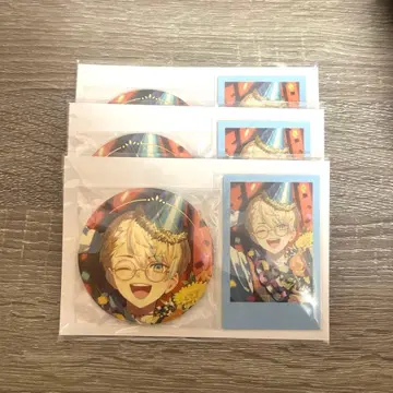 히바치 마나 생일 굿즈 2025 금박 캔뱃지 & 폴라로이드풍 카드 3개