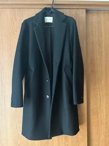 PUBLIC TOKYO 블랙 체스터 코트