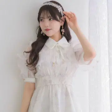 ROJITA 꽃무늬 미니 원피스 반팔 아이보리