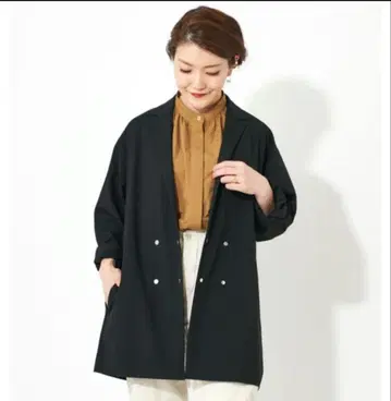 earPAPILLONNER 이아파피요네 얇은 소재 버튼 자켓 블랙