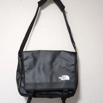 THE NORTH FACE 메신저 백 블랙