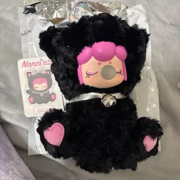 Nanci Tea time kitties