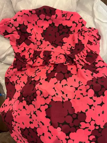 케이트 스페이드 슬리브리스 상의 S