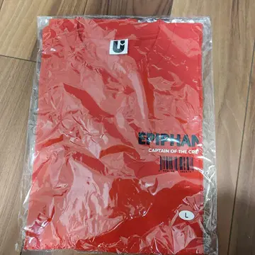 EYPHAN CAPTAIN OF THE CREW 티셔츠 L 빨간색