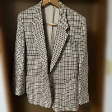 인기 브랜드 ketty 케티의 건클럽 체크 자켓 미사용급!