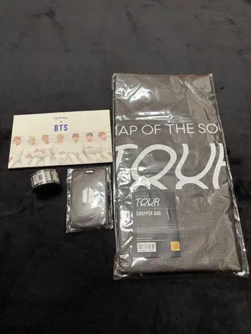 BTS TOUR SHOPPER BAG & 엽서 기타 세트