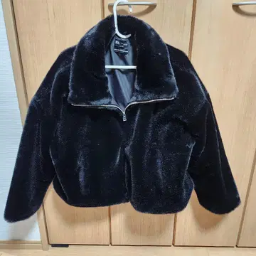 zara 인조 모피 자켓 숏 기장