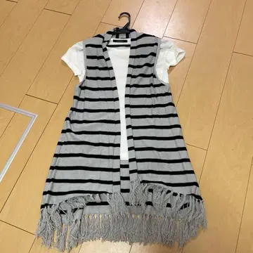 [ MAYSON GREY ] 스트라이프 프린지 가디건 사이즈 2