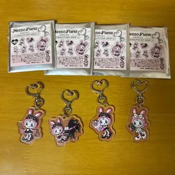 베리에짱 랜덤 아크릴 키링 세트