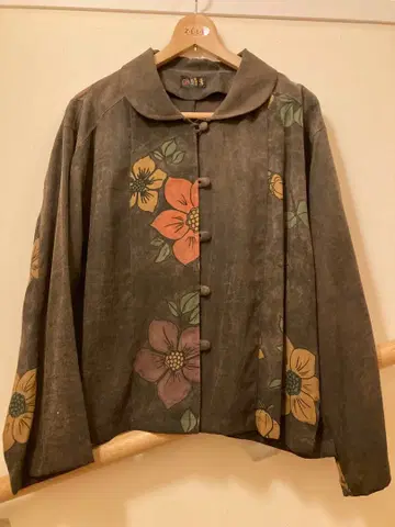 시온 꽃무늬 블라우스 다크 브라운