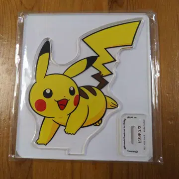 피카츄 아크릴 스탠드